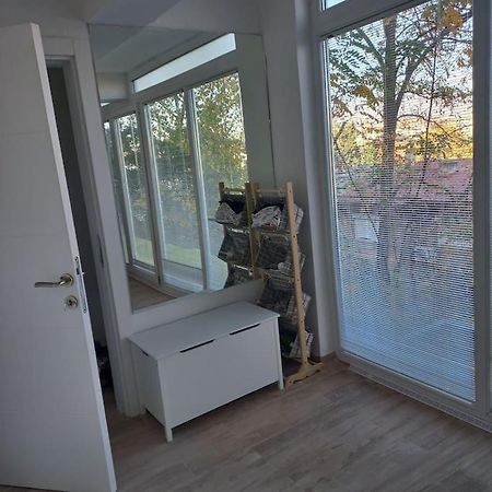 Lovely 1- Bedroom Condo Close To Downtown 스코페 외부 사진
